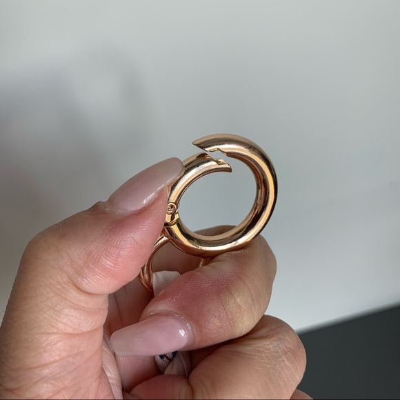 NWOT, Twilly Bando Scarf bag Charm on gold clip, bumblebee print or 2 for $20 - Picture 2 of 2